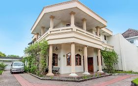 Spot On 92623 Mw 46 Guesthouse